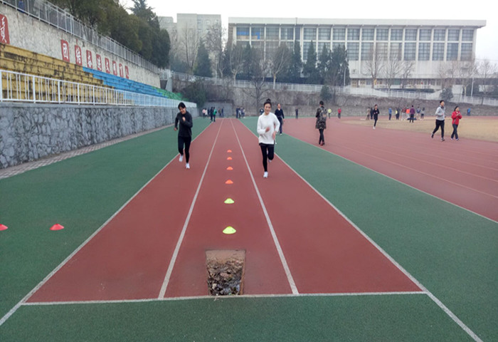 外语系积极筹备校运动会