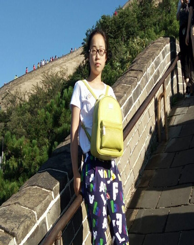 军训先进个人---周悦